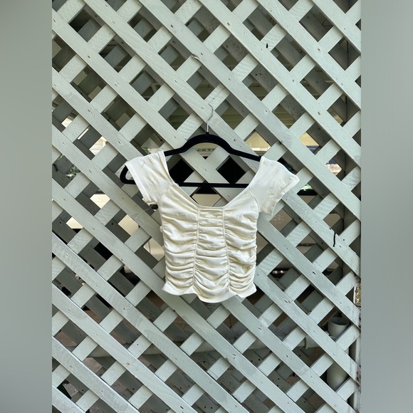 ❤️Free People Ruched Floral Top - Picture 3 of 3